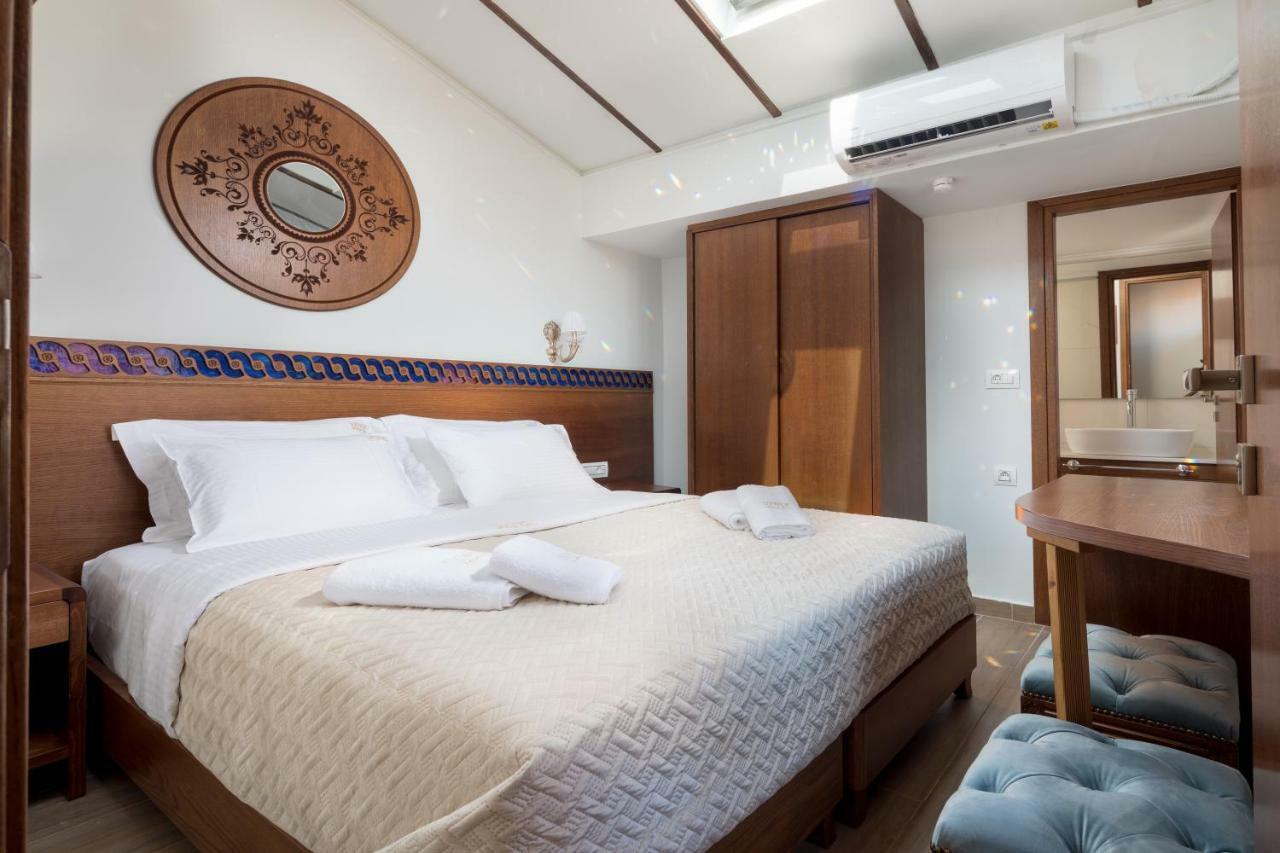 Vener Luxury Suites La Canea Esterno foto