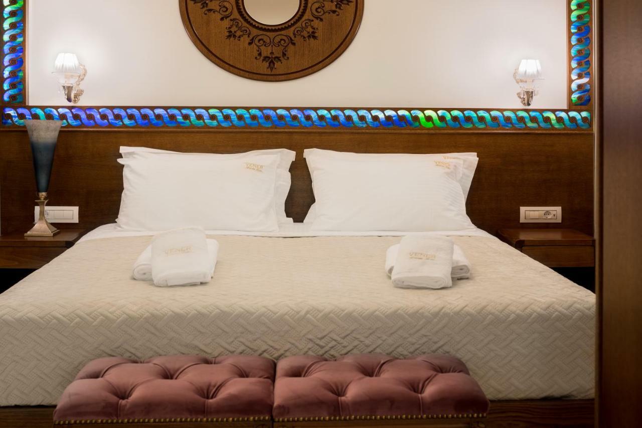 Vener Luxury Suites La Canea Esterno foto